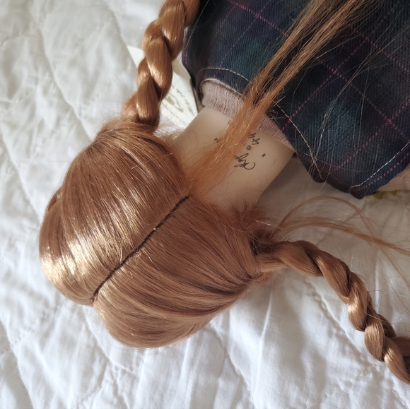 KAYE WIGGS 24 PORCELAIN DOLL - Picture 13 of 16